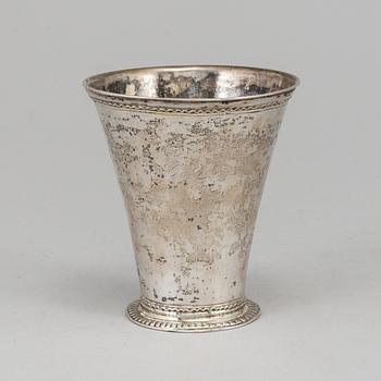 DANIEL EKELÖF, a silver beaker, Örebro 1723-1750.