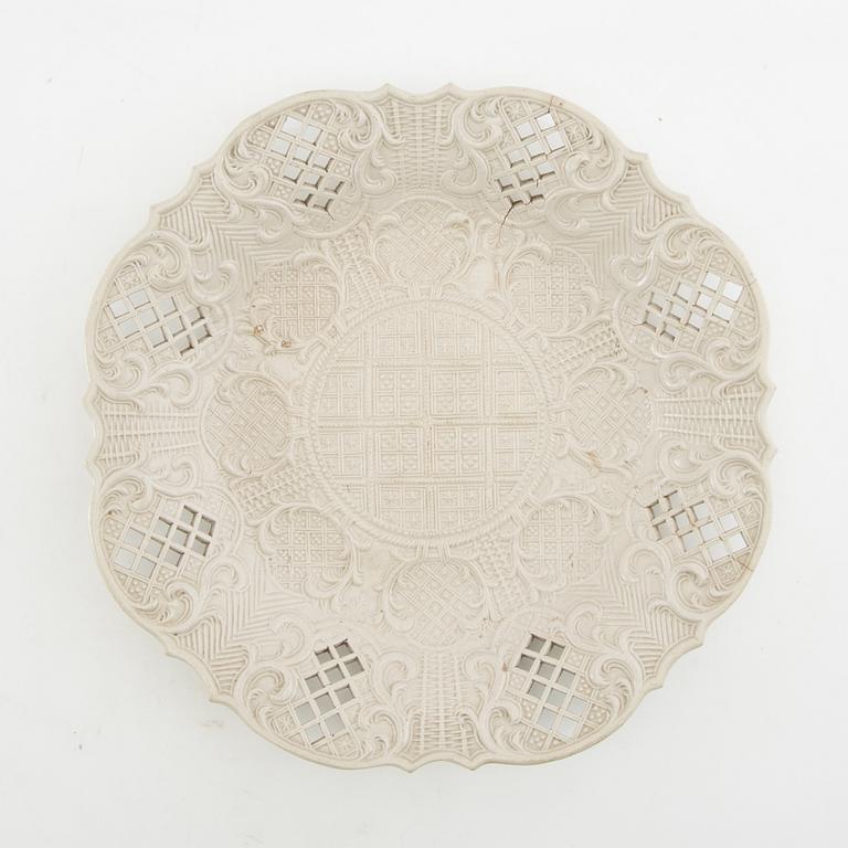 Fat Staffordshire England 1700-talets andra hälft saltglaserat stengods.