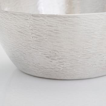 Tapio Wirkkala, silver bowl model TW 243, Kultakeskus, Hämeenlinna 1965.