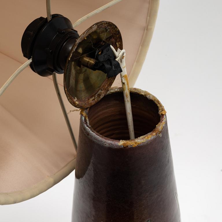 Bonnie Rehnqvist, a ceramic table lamp, Törngrens, Falkenberg, Sweden, 1950's.