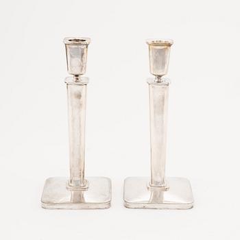 A pair of Swedish sterling silver candlesticks, mark of Jüri Lossman, Stockholm 1976.