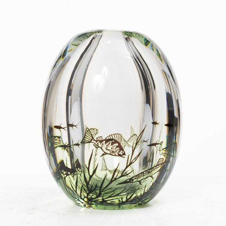 Edward Hald, A 'fiskgraal' glass vase, Orrefors, Sweden, 1957.