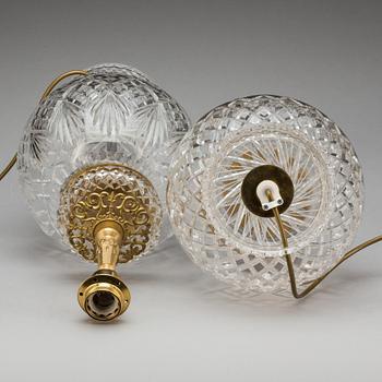 BORDSLAMPOR, ett par. Modern tillverkning.