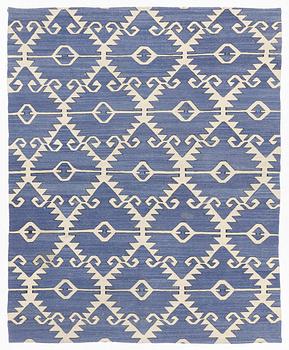 A rug, Kilim, ca 228 x 183 cm.