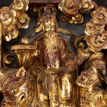 Two sculptured wooden panels, Qing dynasty, 19th Century.