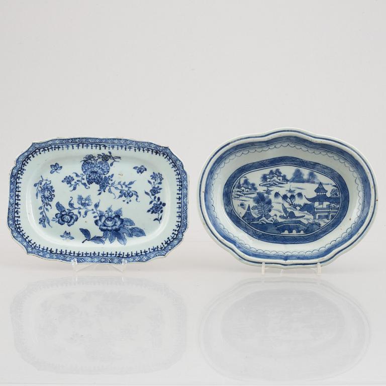 A blue and white warm water plate, a low bowl and a serving dish, China, Qing dynasty, 18th-19th century.