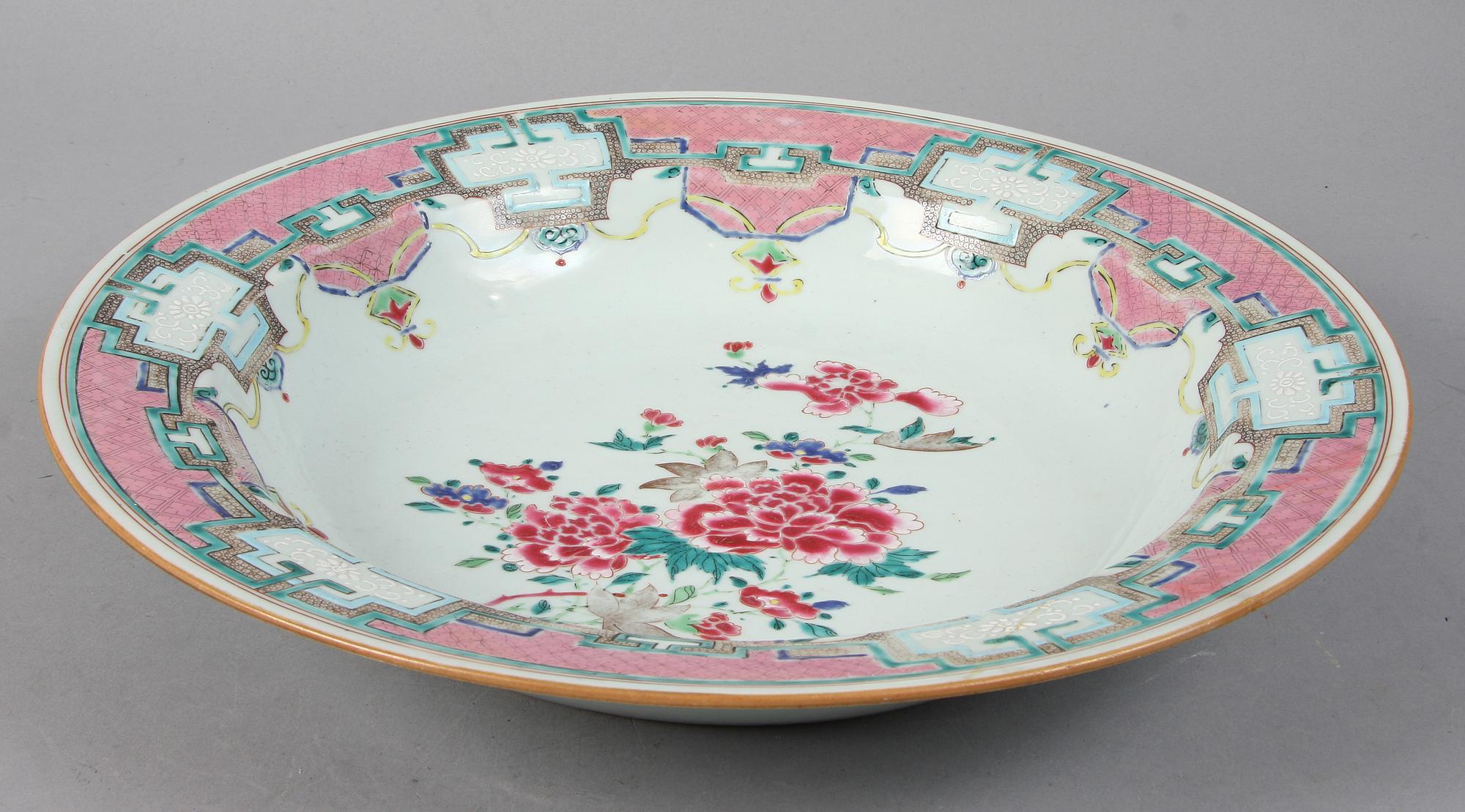 SKÅLFAT, porslin, Kina, 1700-tal.