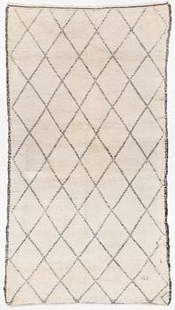 Rug, Morocco, approx. 355 x 190 cm.