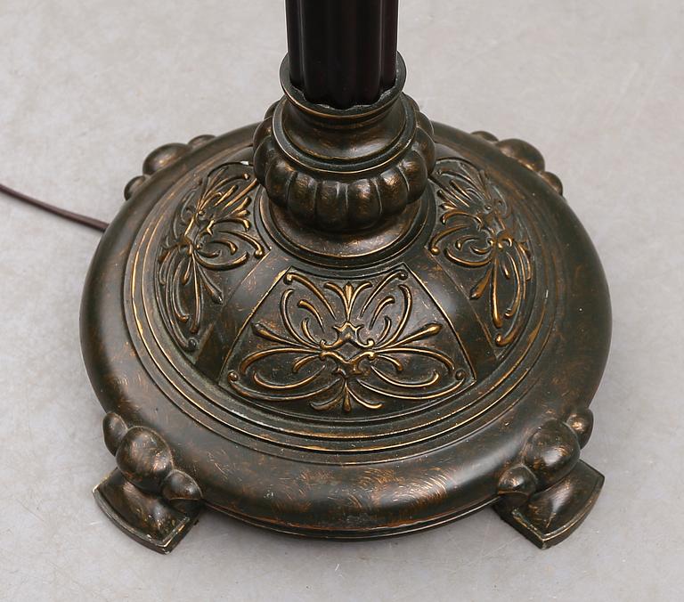 GOLVLAMPA, 1900-tal/2000-tal.