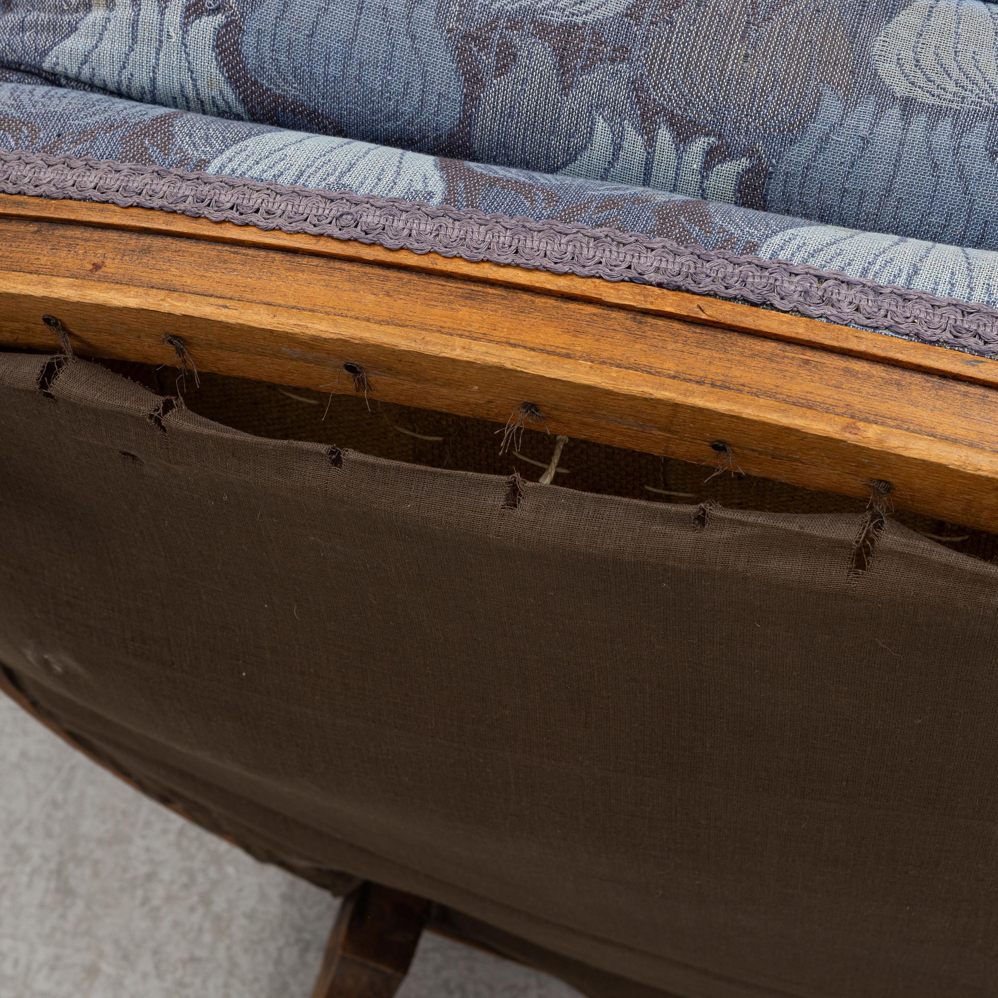 Paul Follot, attributed, a pair of armchairs, first half of the 20th century.