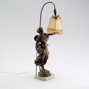 BORDSLAMPA, patinerad metall, 1900-talets första hälft.