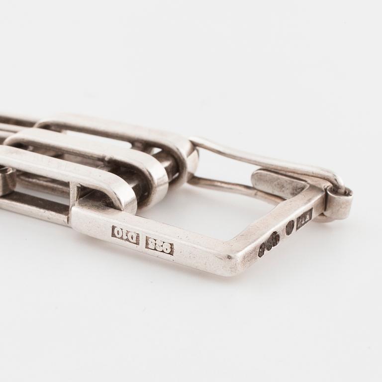 KARL-INGEMAR JOHANSSON, Göteborg, 1978, ett armband.