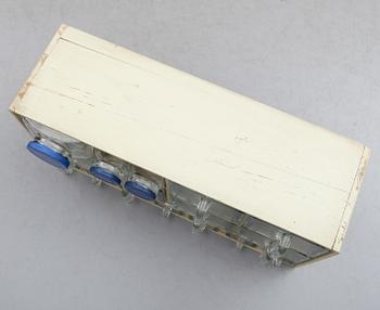 KRYDDSTÄLL, 1900-talets mitt.