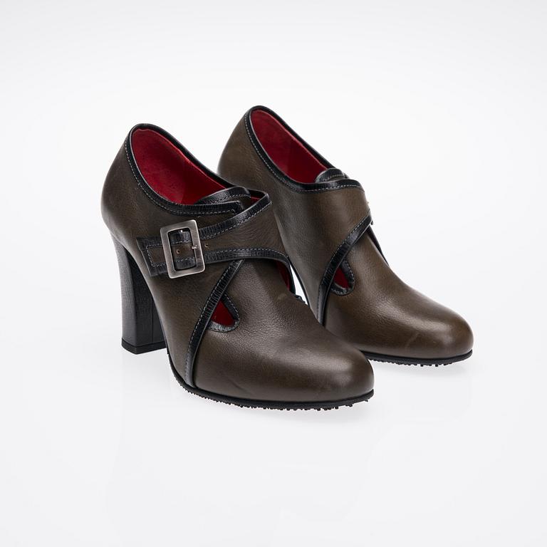 KENGÄT, "Koo", Aki Choklat.