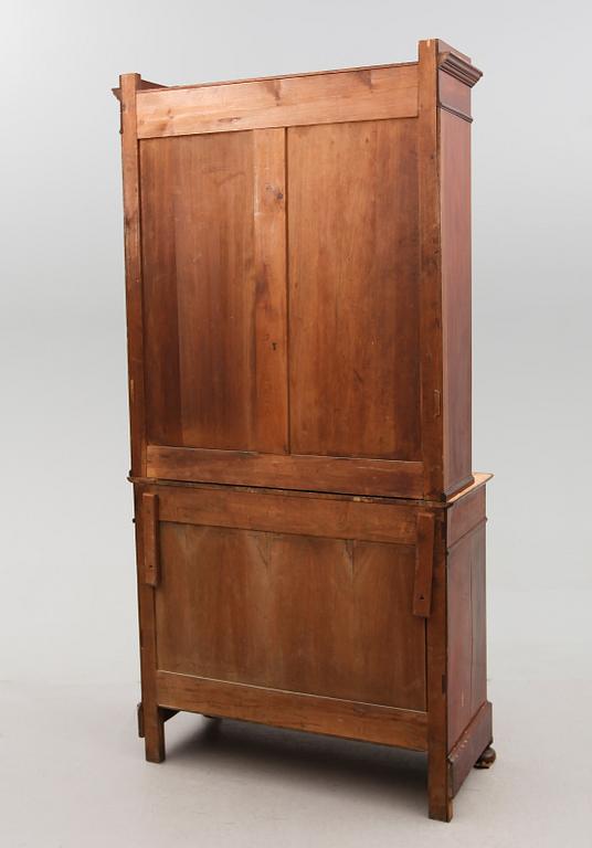 BOKSKÅP, 1800-talets andra hälft.