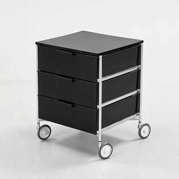 SIDOBORD, Antonio Citterio för Kartell 1990-tal.
