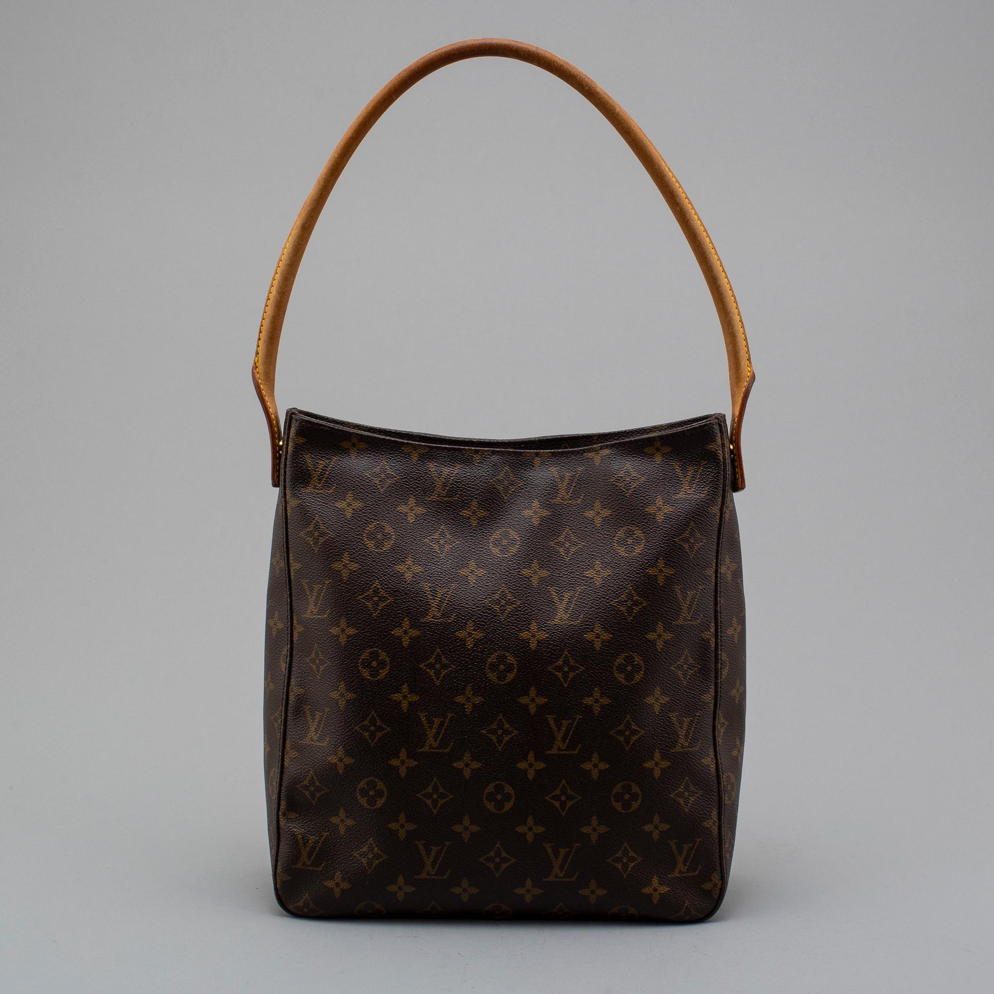 LOUIS VUITTON, a "Looping GM" bag.