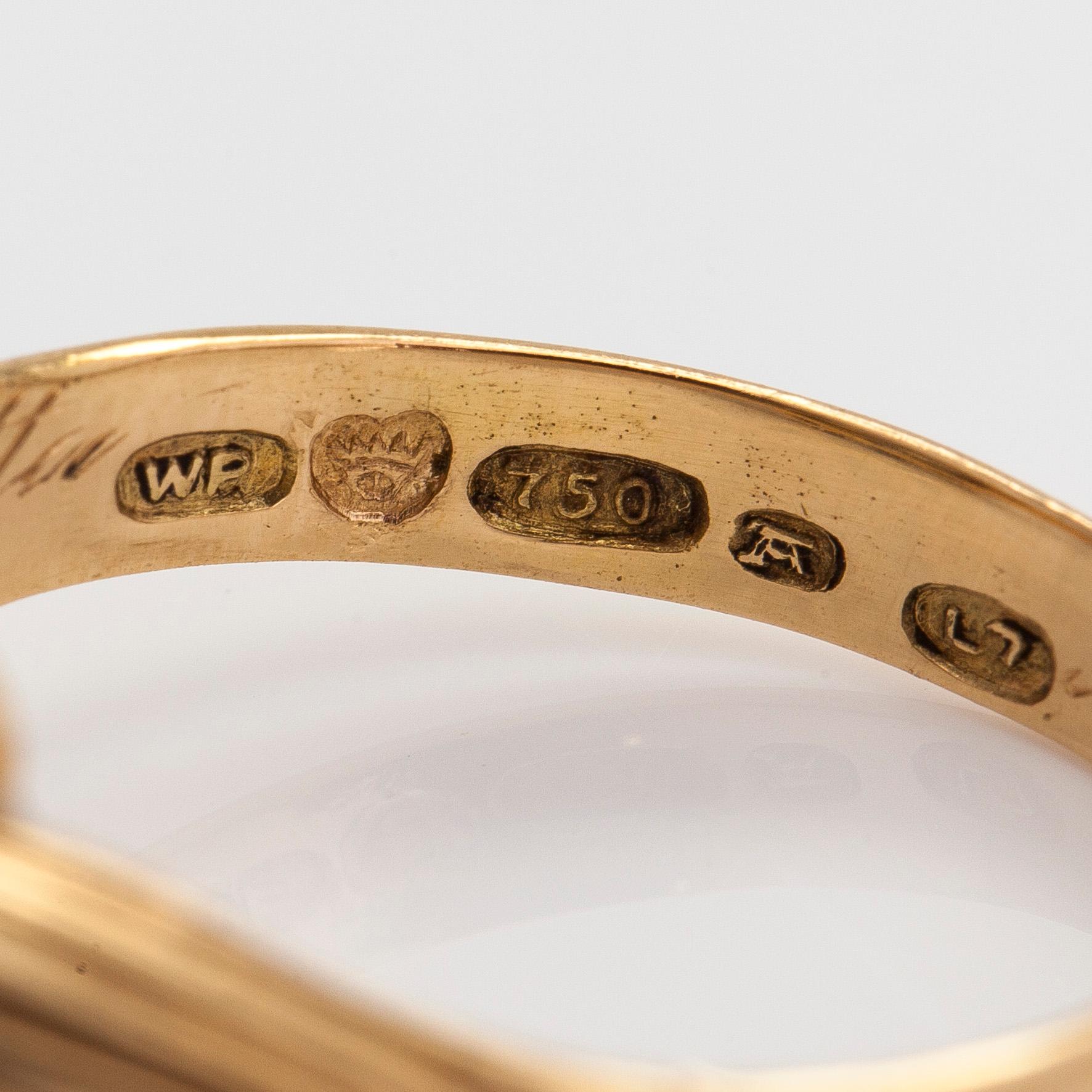 Ring, 18K guld, odlade pärlor och briljantslipade diamanter. W.Pettersson, Åbo 1964.