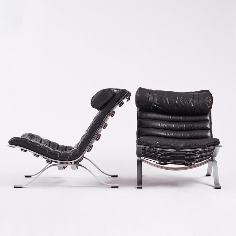 Arne Norell, a pair of black leather 'Ari' lounge chairs, Möbel AB Arne Norell, 1960-1970s.