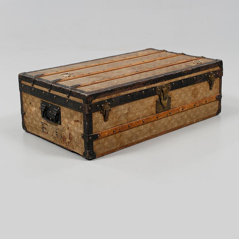 KOFFERT, Louis Vuitton, omkring sekelskiftet 1900.