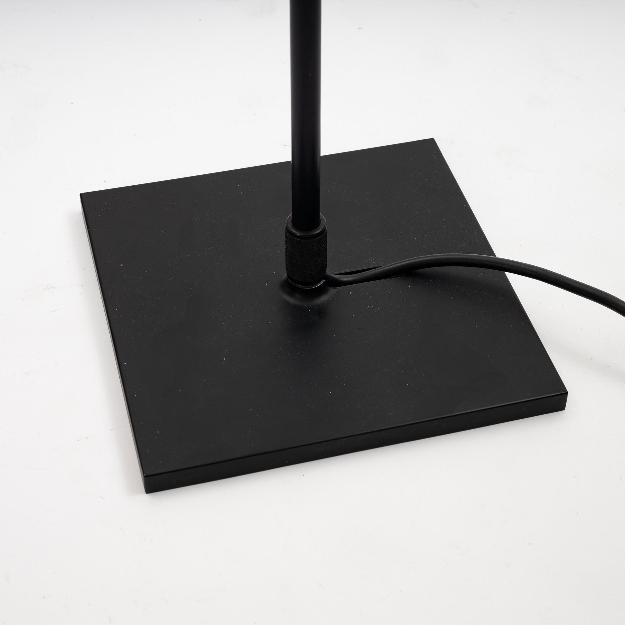 Paolo Rizzatto, a table lamp, "Costanza", Luceplan, Italy.