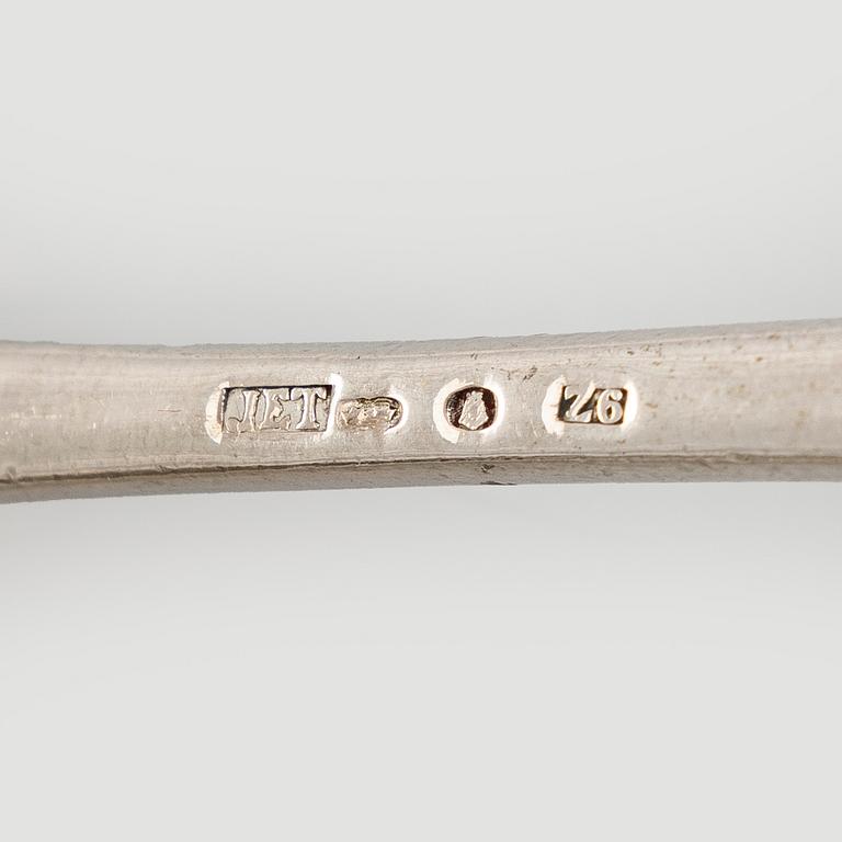 Sokerikkopari, vadit ja sirotinlusikat, hopeaa, JE Torsk, Tukholma 1902.