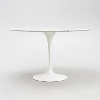 Eero Saarinen, a 'Tulip' table, Knoll International.