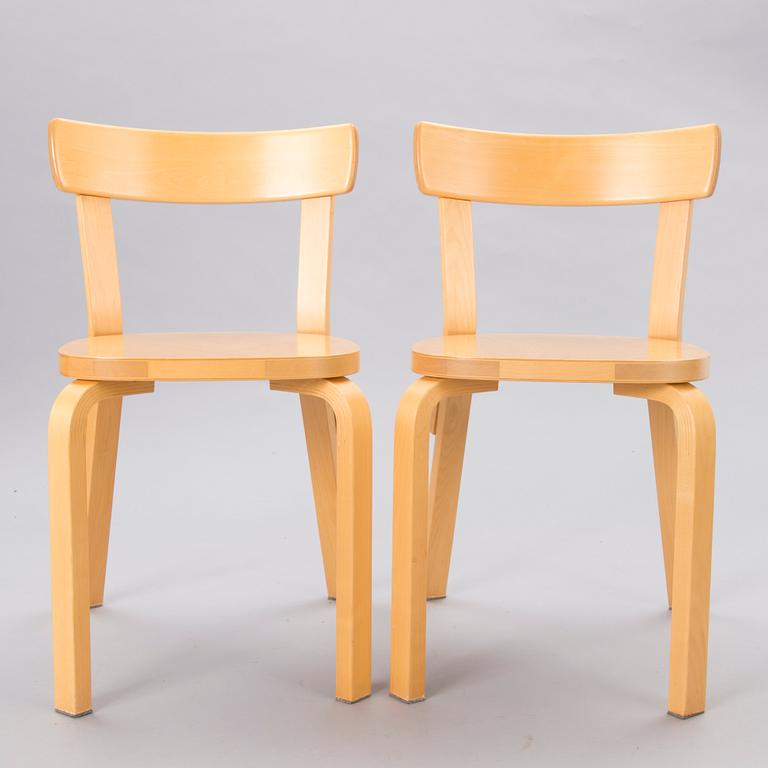 ALVAR AALTO, BORD och 4 st STOLAR, modell 69, Artek 1900-talets sista kvartal.