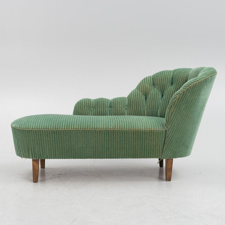 Chaise longue/daybed, Swedish Modern, first half of the 20th century.