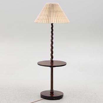 Golvlampa med bord, 1930-tal.