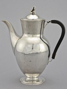 KANNA, silver, trol Danmark, 1900-talets första hälft. Vikt 652 g.