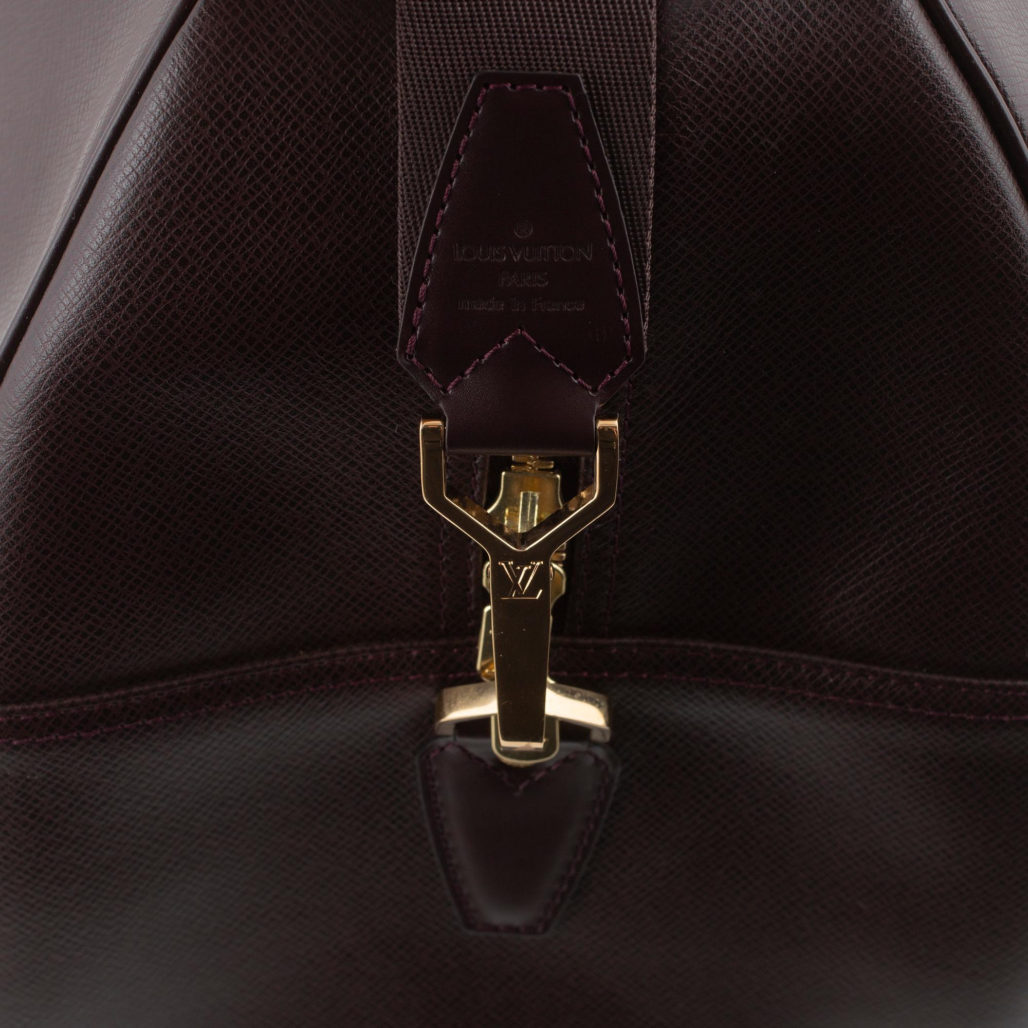 Louis Vuitton, weekendväska, "Taïga Kendall GM", 2001.