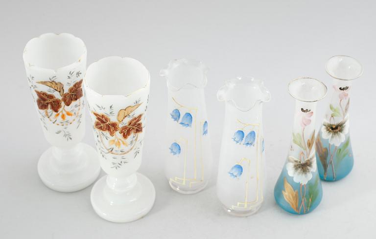 VASER, 3 par, opakglas, omkring år 1900.