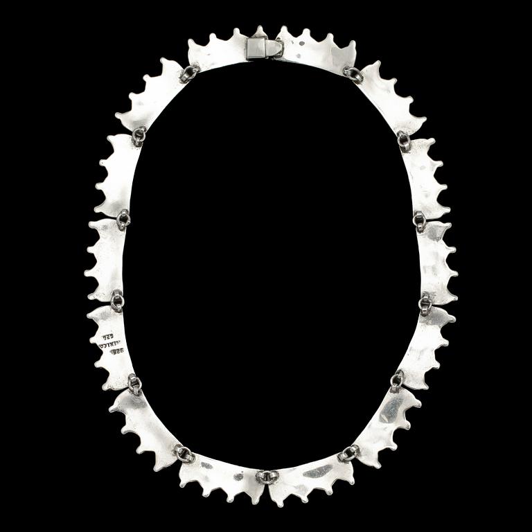 COLLIER, sterlingsilver med lapis lazuli samt malakit, Taxco, Mexico, 1900-talets senare hälft.  Vikt 91 g.