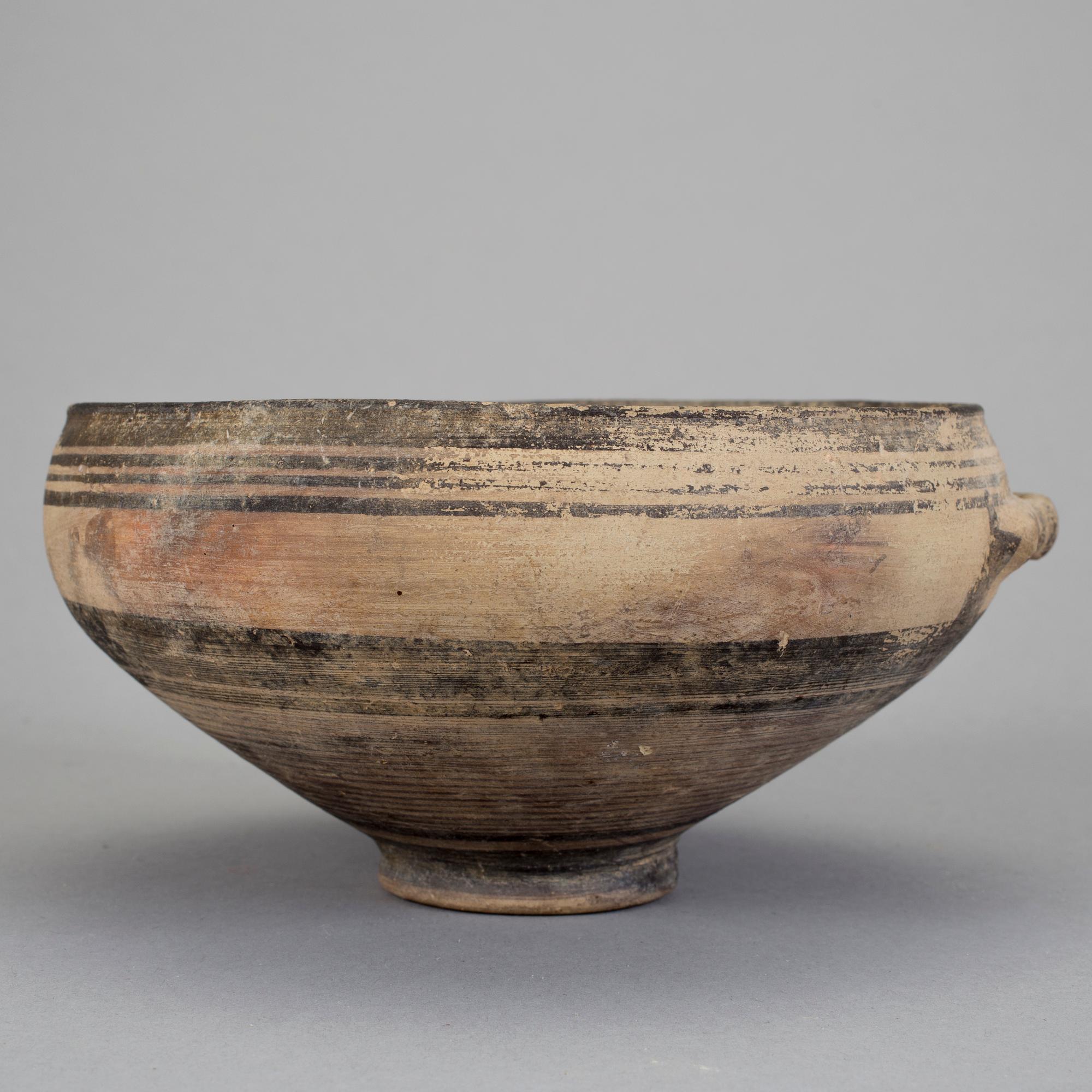 SKÅL, lergods, Cypern ca 800-600 f.Kr.