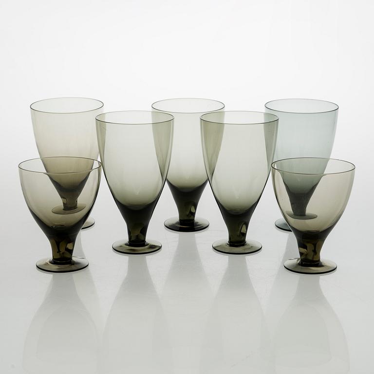 Gunnel Nyman, dricksglass, 7 st, modell "GN 46" Nuutajärvi Notsjö. Formgiven 1948.
