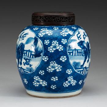 A blue and white jar, Qing dynasty, 18th Century.