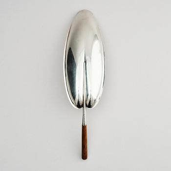 Tapio Wirkkala, skål, silver, modell TW 85, Hopeakeskus, Tavastehus, Finland 1958.