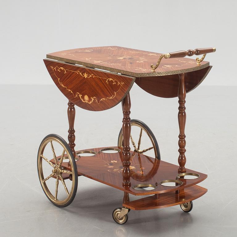 SERVERINGSVAGN, 1900-talets andra hälft.