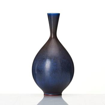 Berndt Friberg, a stoneware vase, Gustavsberg studio, Sweden 1964.