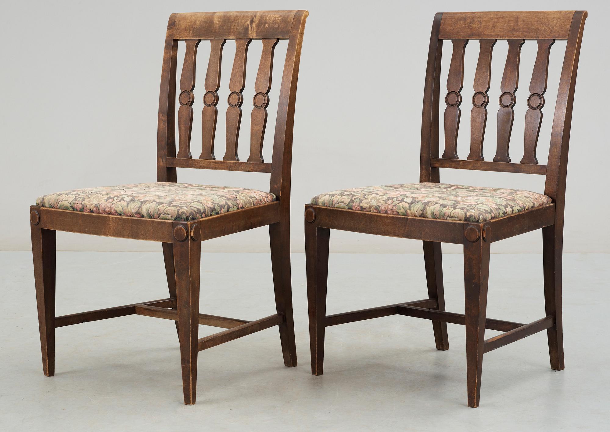 STOLAR, ett par, "Krontorp", Nordiska Komapniet, St. Petersburg - Moskva, 1900-talets början.