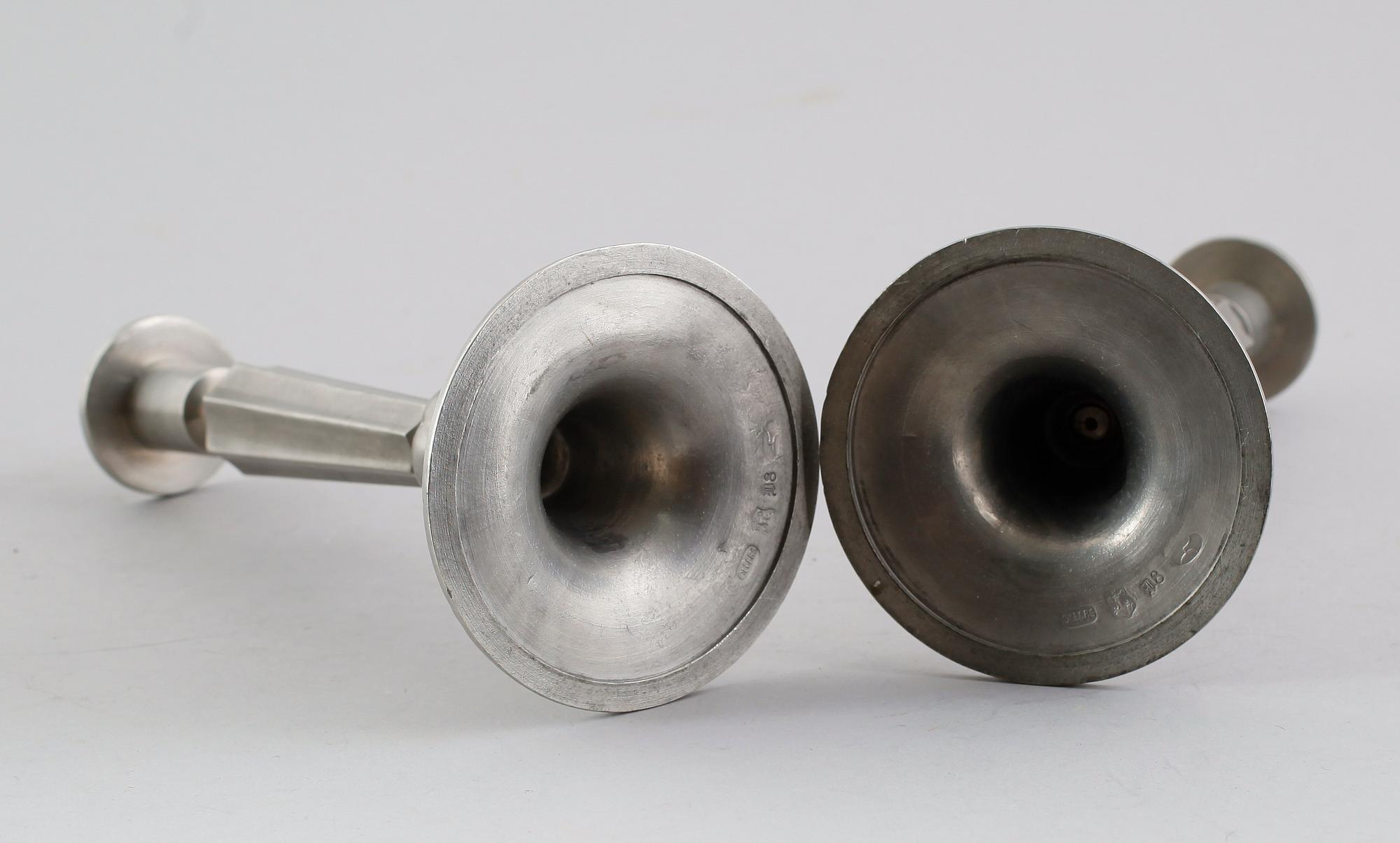 LJUSSTAKAR, 1 par, tenn, Edvin Ollers, 1930.