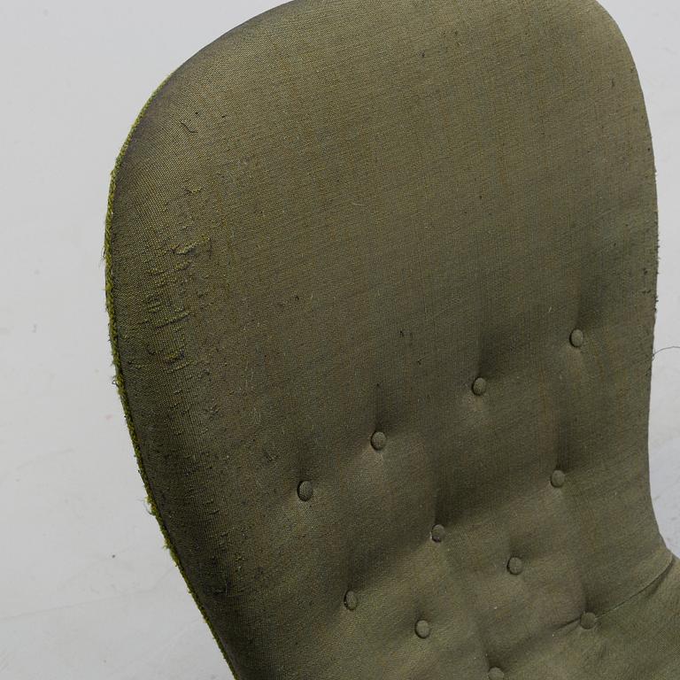 A Swedish Modern 'Clam Chair'/ 'Muslingestol', 1940's-50's.