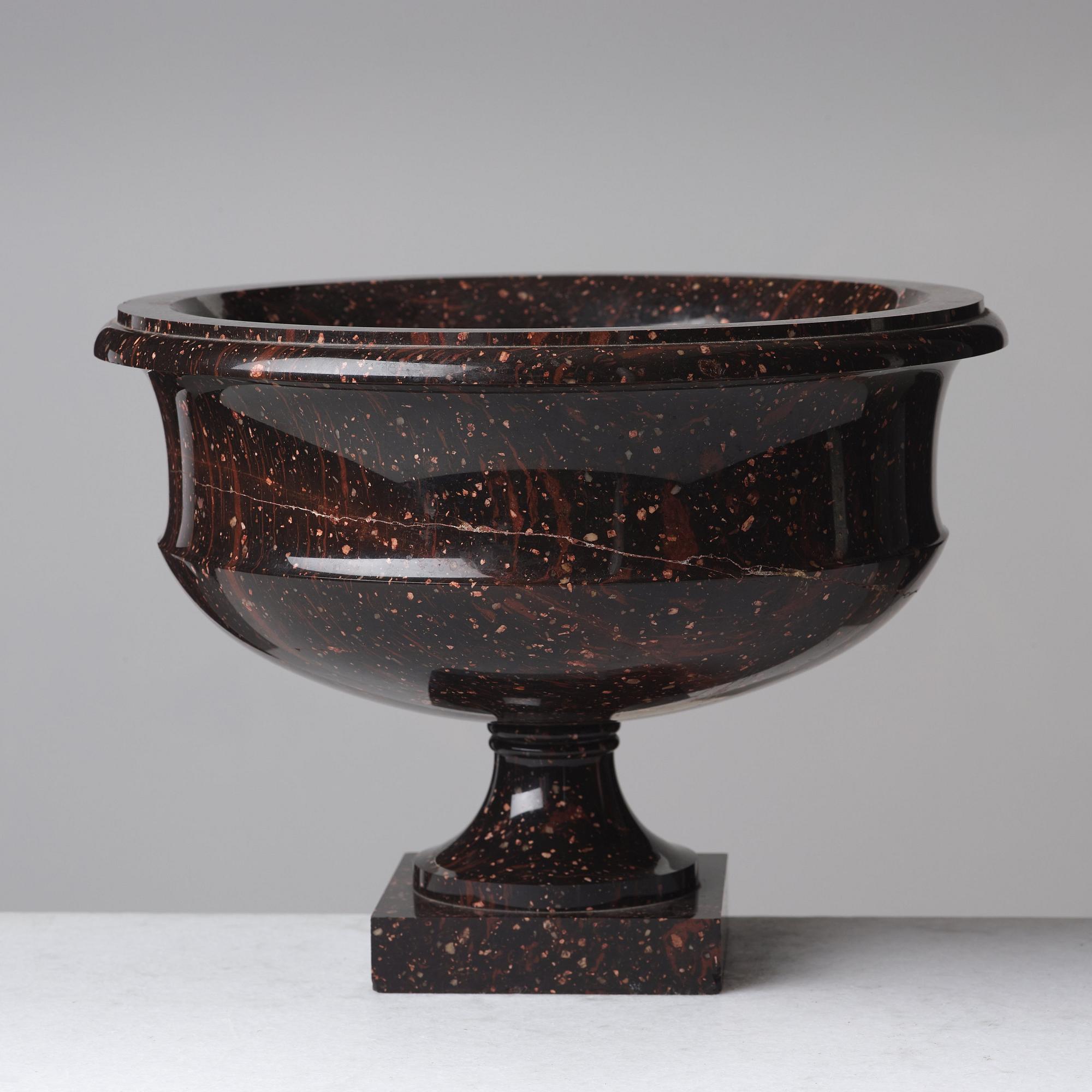 A late Gustavian porphyry bowl, circa 1800.