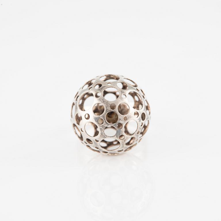 Liisa Vitali and probably Victor Jansson, earrings and ring, silver.