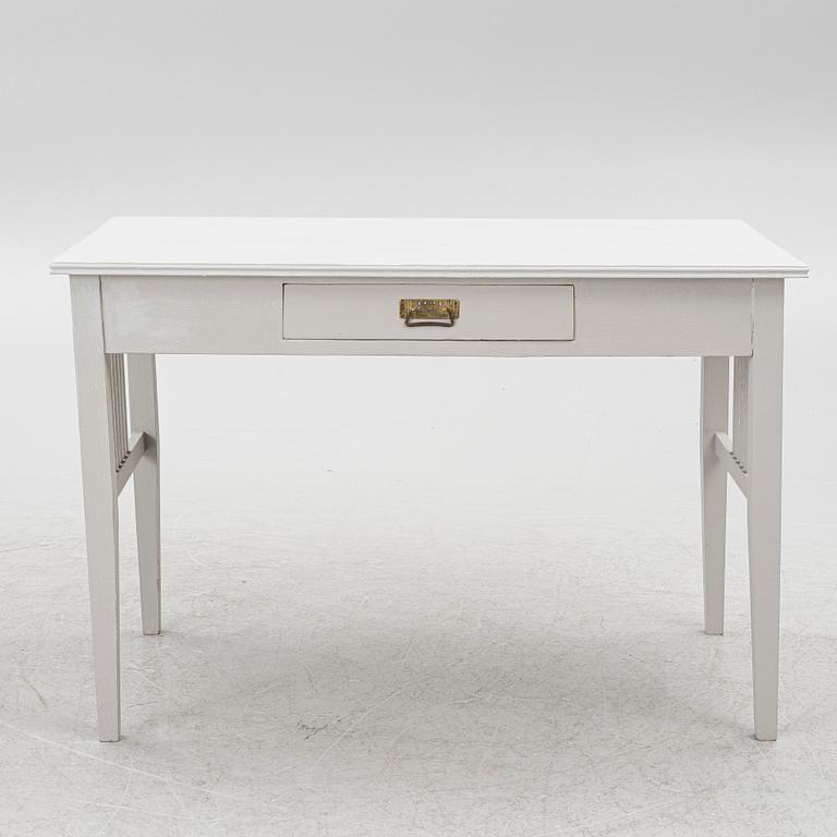Desk, 20th century.