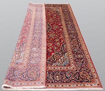 Matta, Keshan, ca 304 x 193 cm.