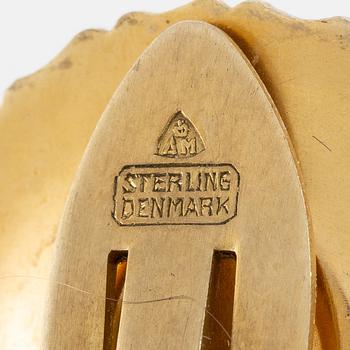 A brooch and a pair of earrings "Daisy", Anton Michelsen.