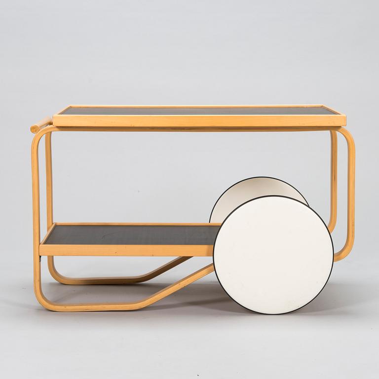 Alvar Aalto, serving trolley, model '901', Artek, Finland, late 20th century.