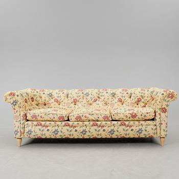 SOFFA, chesterfieldmodell, Arne Norell, Aneby, 19/2000-tal.